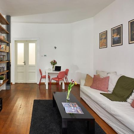 Supercosy Apartment At Zizkov Prague Exterior photo